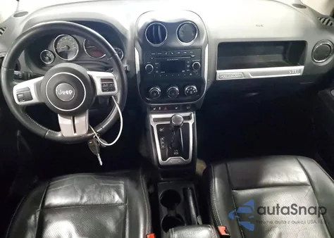 2017 Jeep Compass Latitude z USA, uszkodzony, nr VIN 1C4NJDEB3HD114096